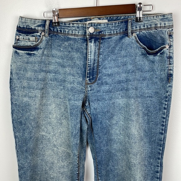 Women’s Est 1946 Denim Jeans, Pearls and Rhinestone Embellishments Size 14 - Picture 2 of 10